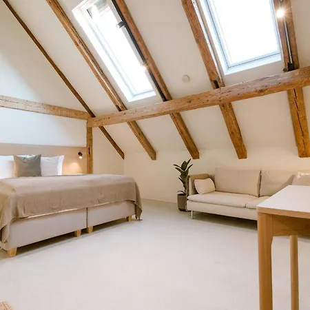 Apartament Nummer Zwei *